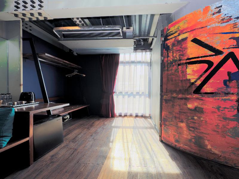 Mestyle Garage Hotel Bangkok image