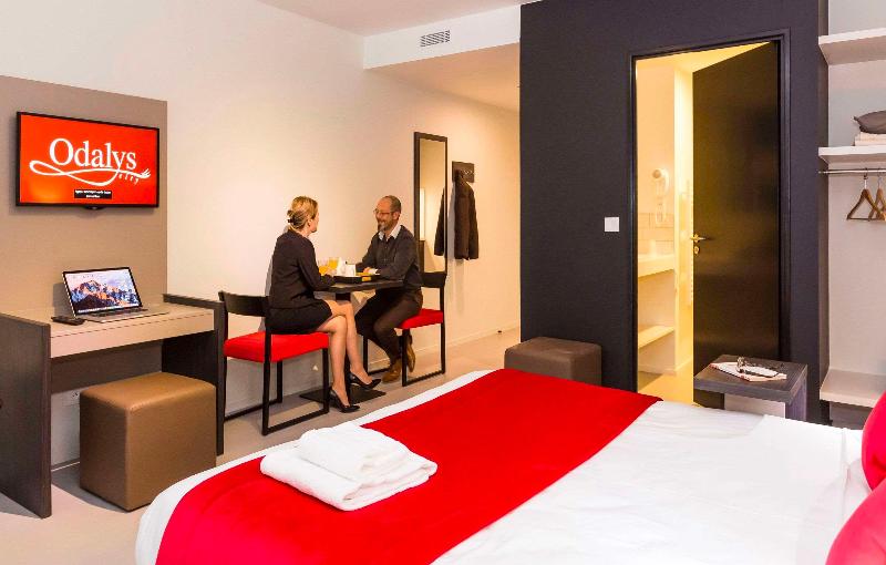 Appart Hotel Odalys City Paris XVII image