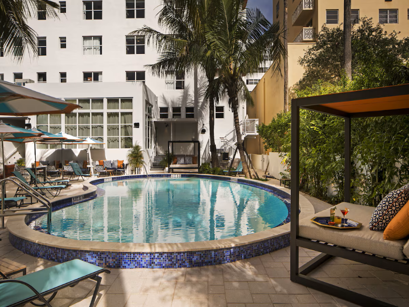 Hotel Rendale Miami Beach image