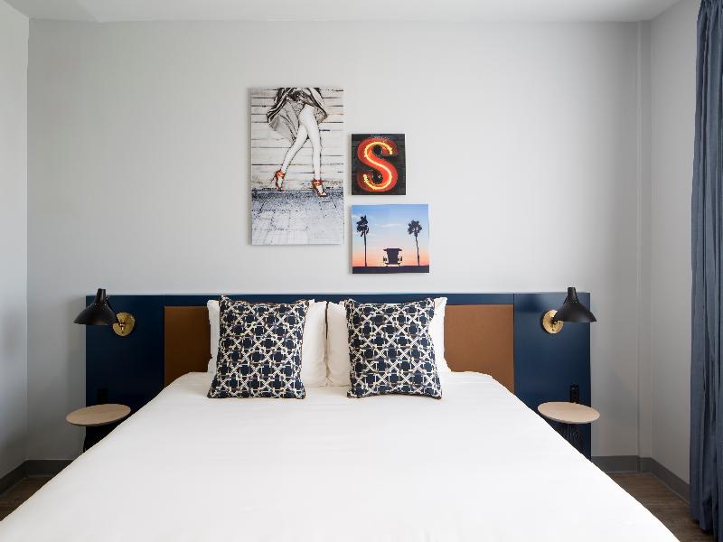 Hotel Rendale Miami Beach image