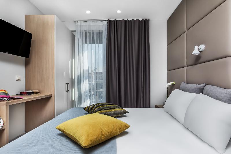 Nymphes Deluxe Accommodation image