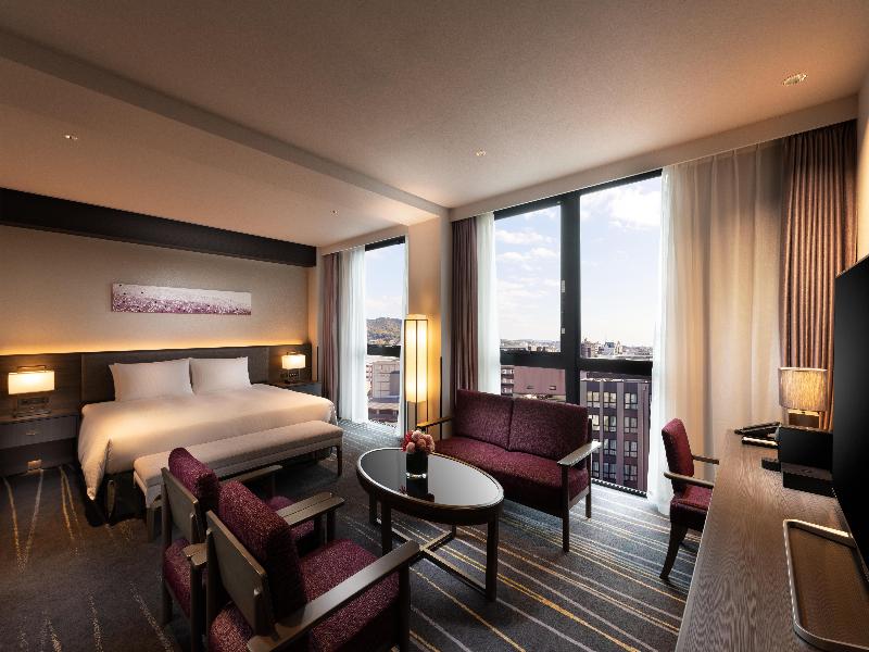 DoubleTree by Hilton Kyoto Station image
