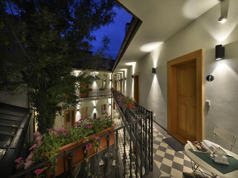 Hotel at The White Lily image