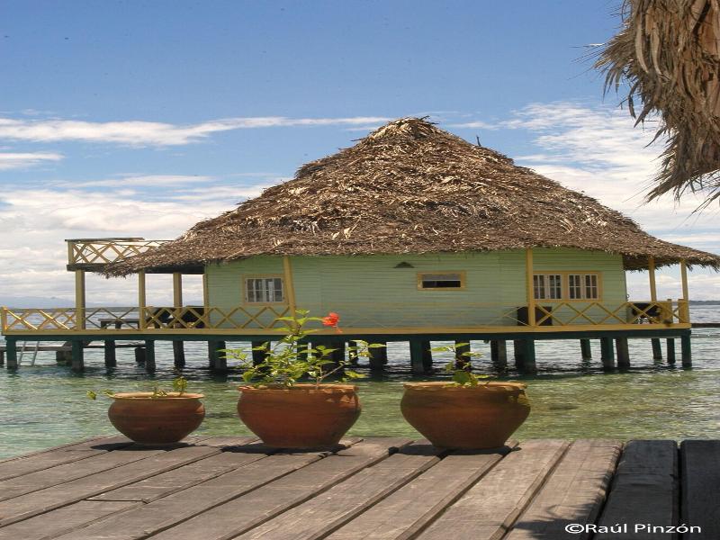punta caracol acqua-lodge image