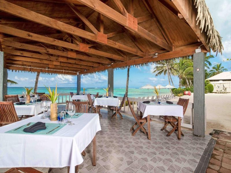 Moana Sands Beachfront Hotel image