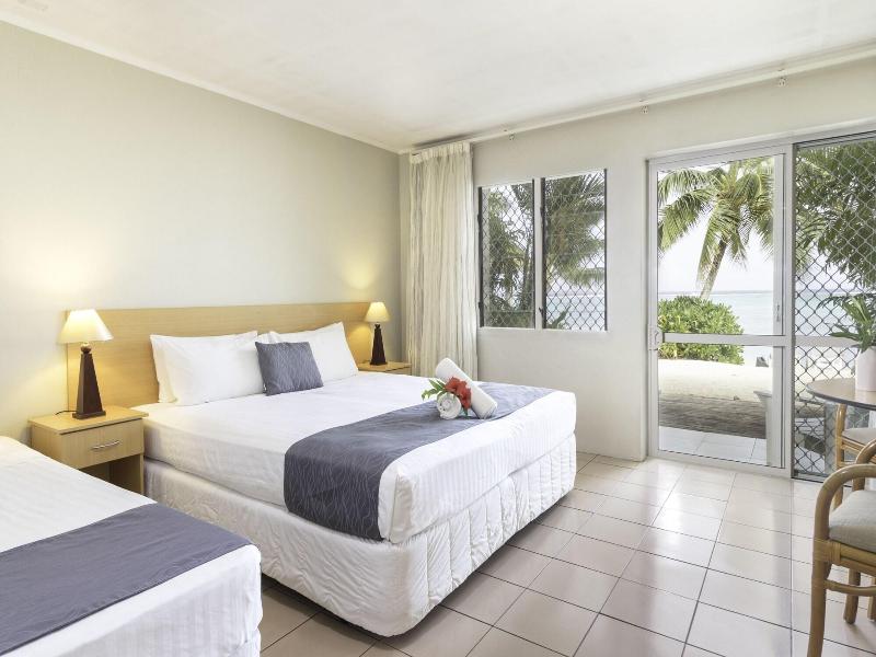 Moana Sands Beachfront Hotel image