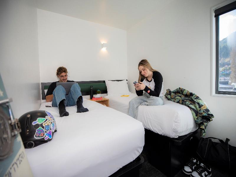 Lylo Queenstown image