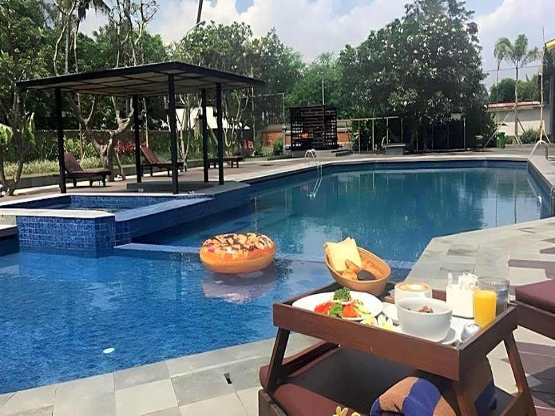 Brits Resort Lovina image