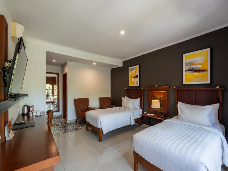 Brits Resort Lovina image