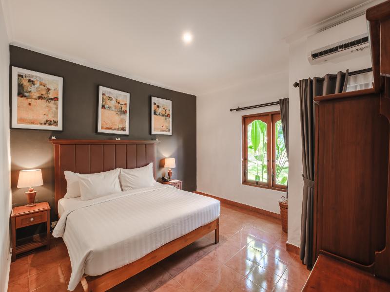 Brits Resort Lovina image