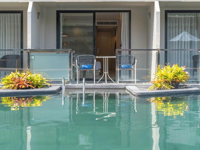 Mayaana Beach Resort Pattaya image
