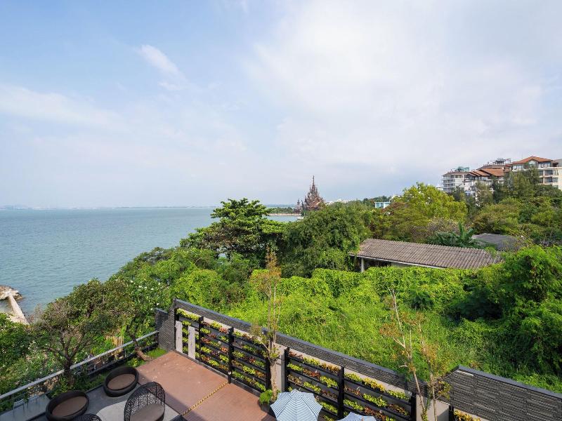 Mayaana Beach Resort Pattaya image