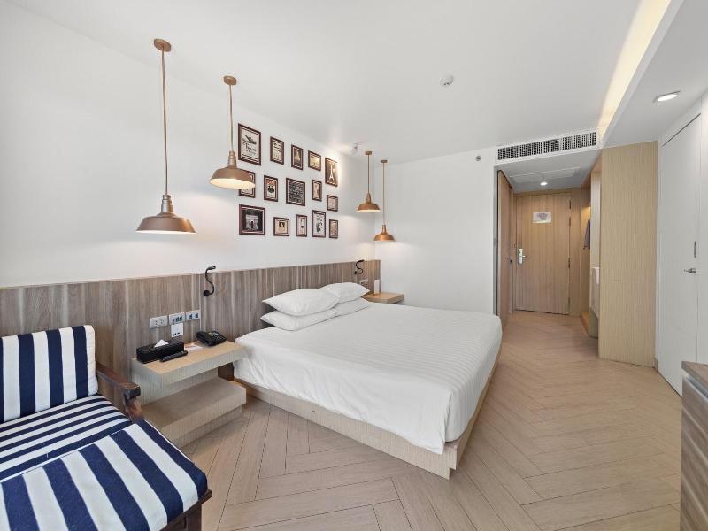Mayaana Beach Resort Pattaya image