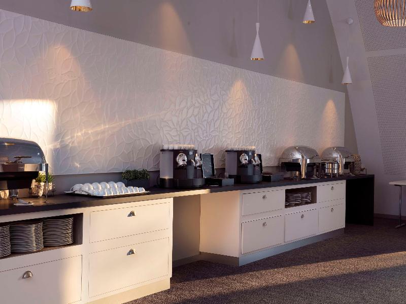 Hilton Garden Inn Bordeaux Centre image
