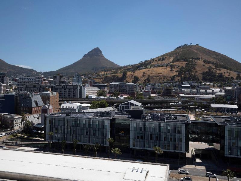 Ac Hotel Cape Town Waterfront image