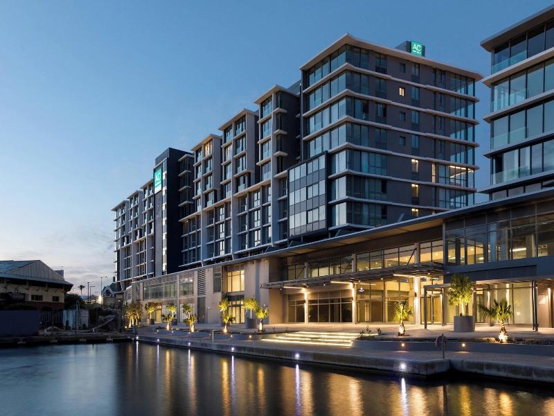 Ac Hotel Cape Town Waterfront image