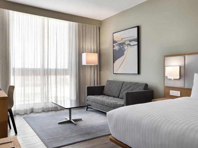 Ac Hotel Cape Town Waterfront image