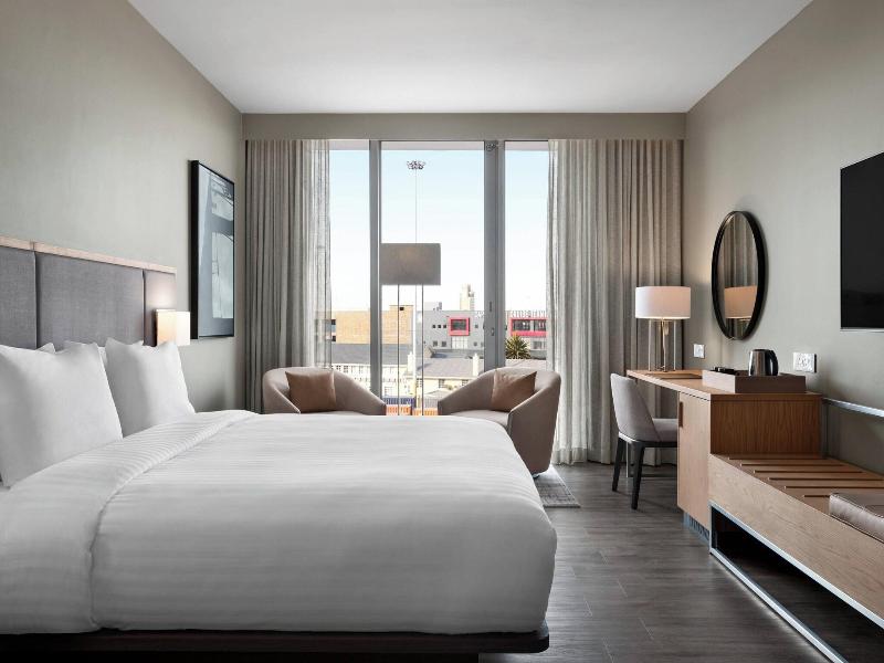 Ac Hotel Cape Town Waterfront image
