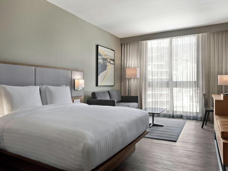 Ac Hotel Cape Town Waterfront image
