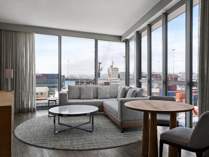 Ac Hotel Cape Town Waterfront image