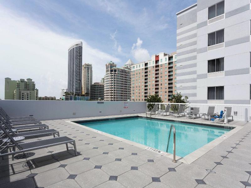 Fairfield Inn & Suites Fort Lauderdale Downtown/La image