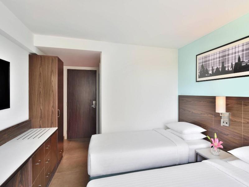 Fairfield By Marriott Chennai Omr image