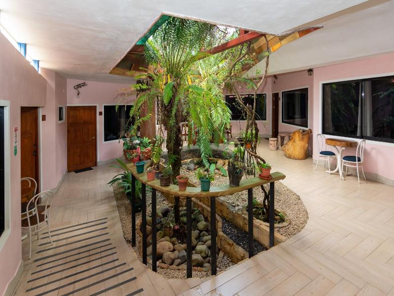 Hotel Vagabondo image