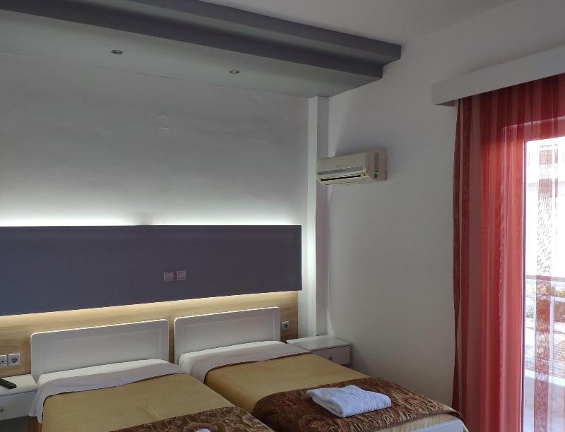 Marie Hotel image