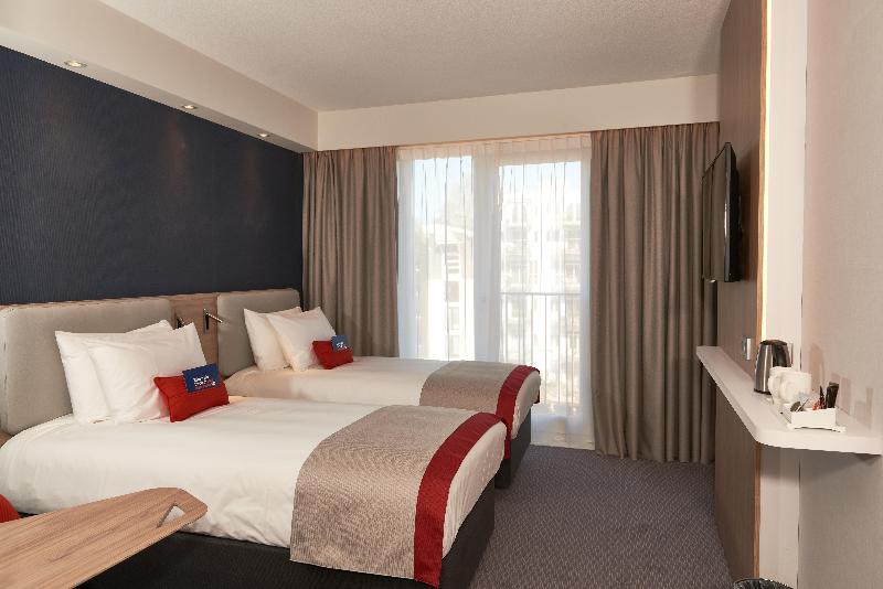 Holiday Inn Express Amsterdam - City Hall photo 18