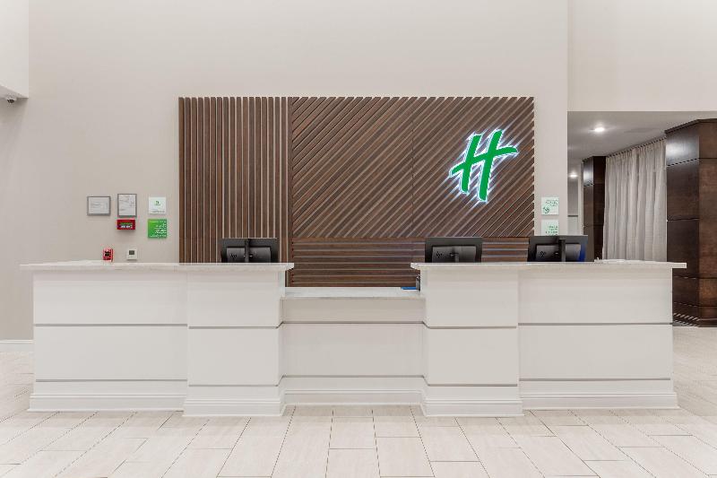 Holiday Inn & Suites Jefferson City By IHG image