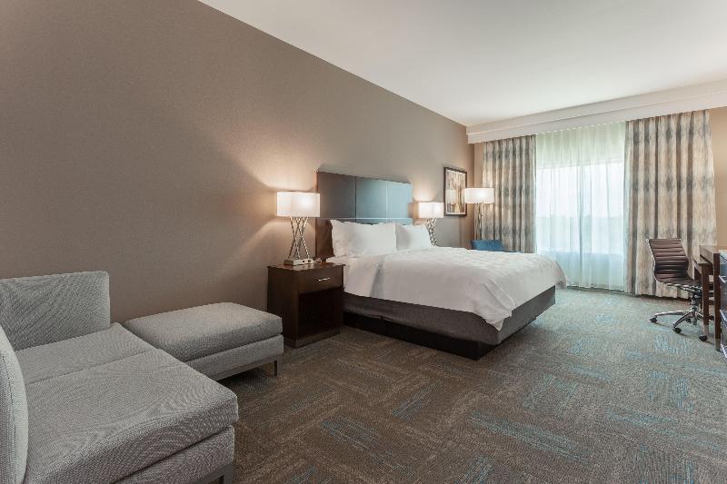 Holiday Inn & Suites Jefferson City By IHG image