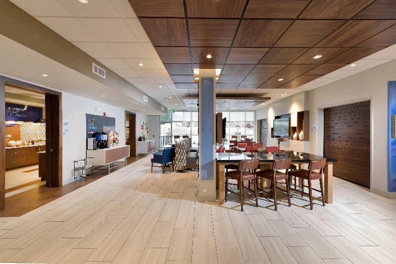 Holiday Inn Express & Suites Millersburg By IHG image