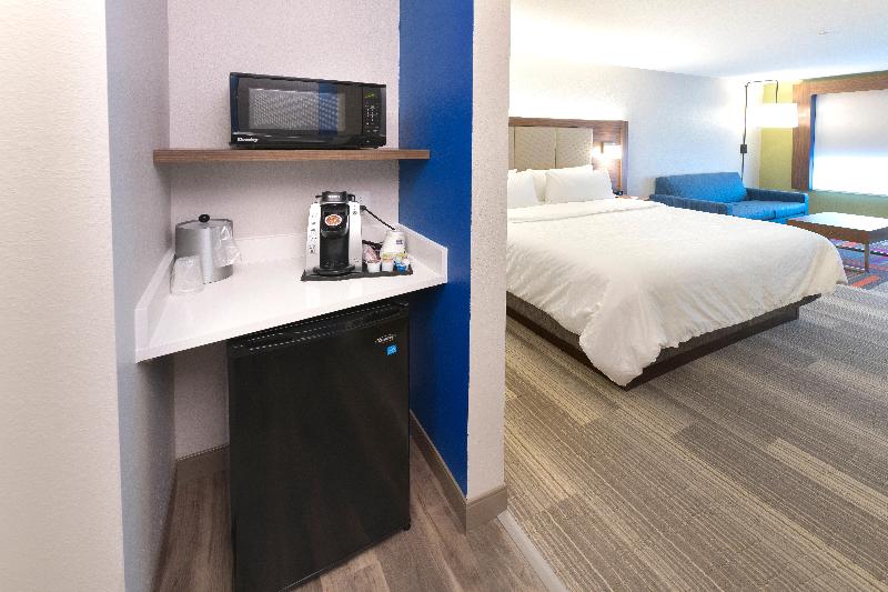 Holiday Inn Express & Suites Millersburg By IHG image