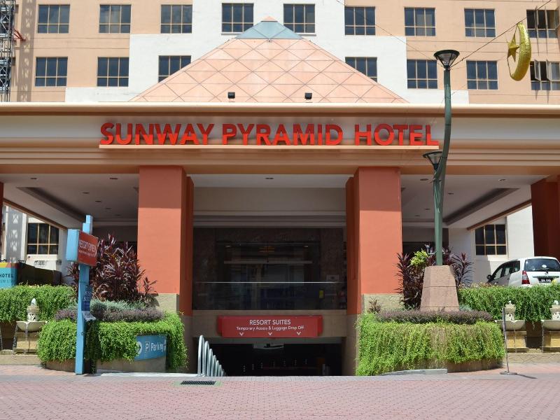 Resort Suites Hotel At Bandar Sunway image