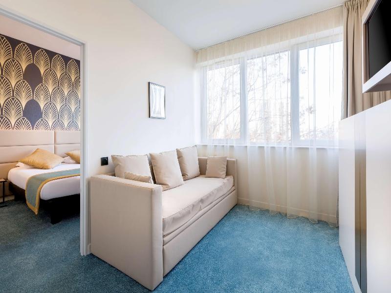 Best Western Hotel Journel Paris Sud image