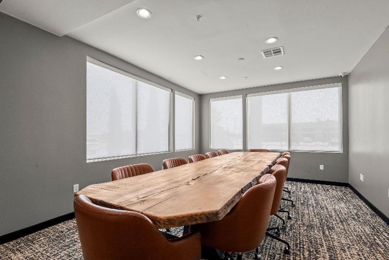 Holiday Inn Gonzales by IHG image