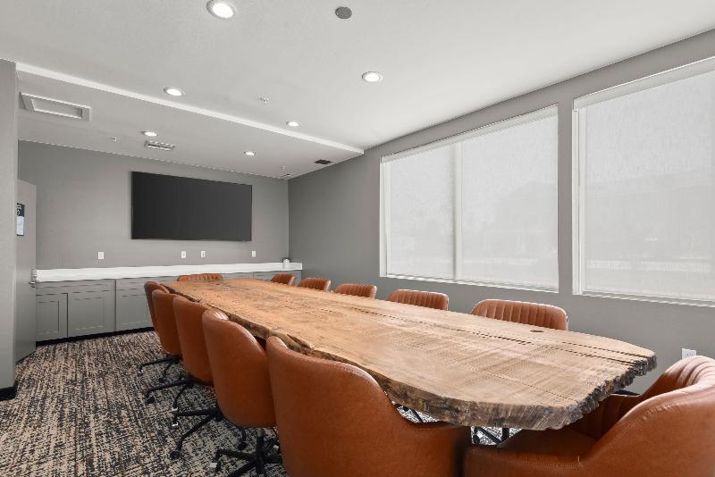 Holiday Inn Gonzales by IHG image