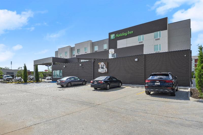 Holiday Inn Gonzales by IHG image