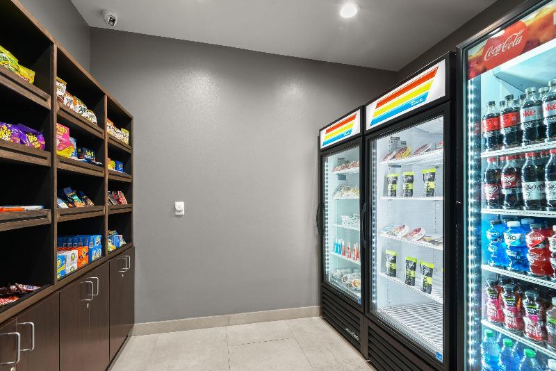 Holiday Inn Gonzales by IHG image