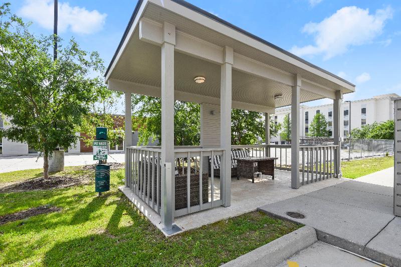 Holiday Inn Gonzales by IHG image