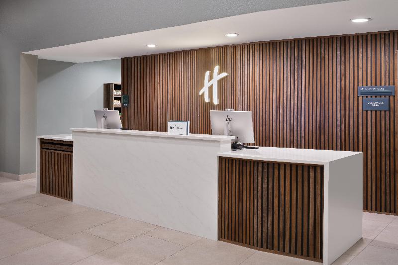 Holiday Inn Gonzales by IHG image