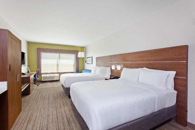 Holiday Inn Express & Suites Moses Lake image
