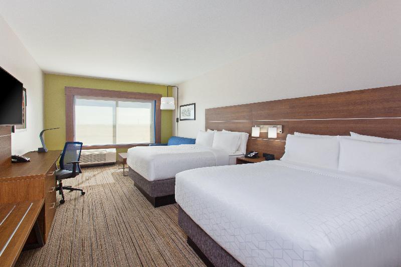 Holiday Inn Express & Suites Moses Lake image