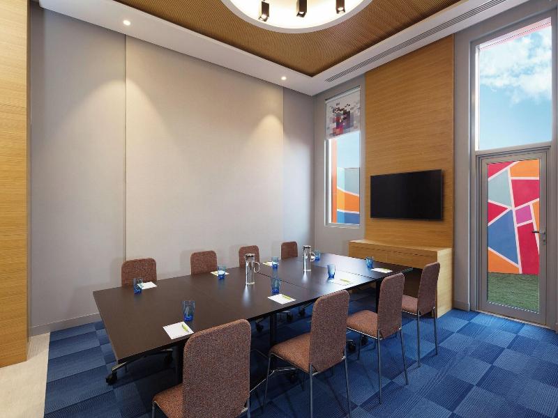 Aloft Dubai South image