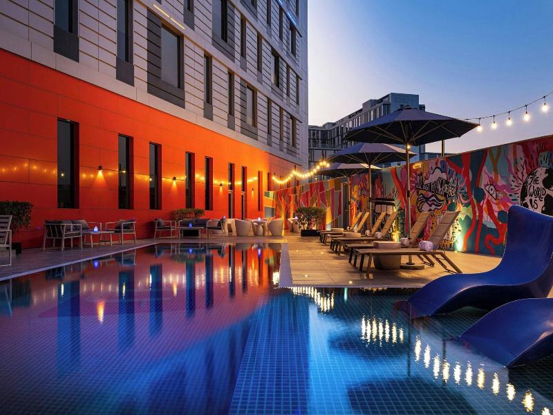 Aloft Dubai South image