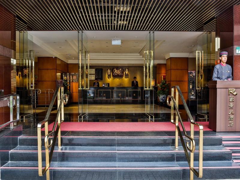 New Riverview Suites image