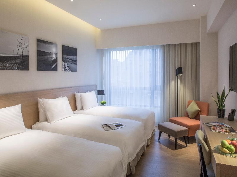 New Riverview Suites image