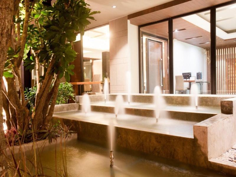 The Glory Gold Hotel image