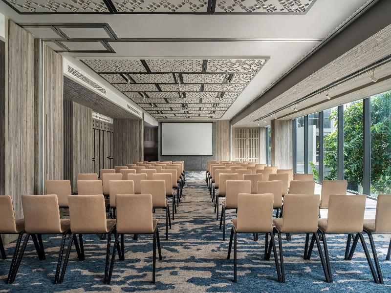 Hotel Indigo Phuket Patong image