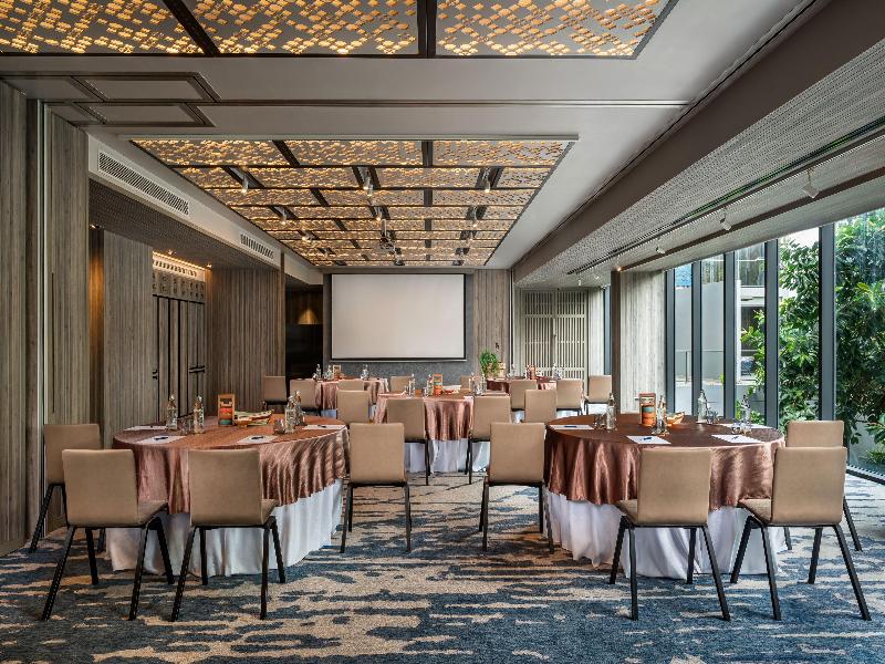 Hotel Indigo Phuket Patong image